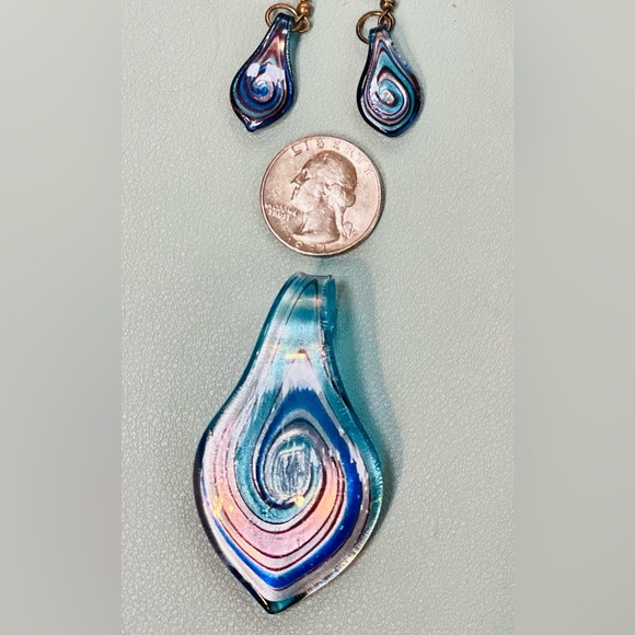 ✨Murano-Style Blown Glass Water Drop
Pendant & Earrings Set - Picture 8 of 11